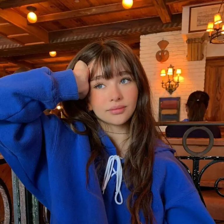 Malina Weissman